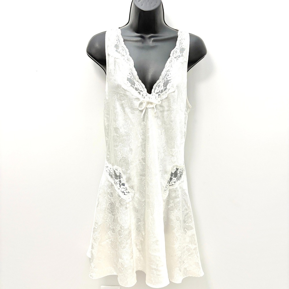 Val Mode Vintage Chemise Nightgown Floral Lace White Small